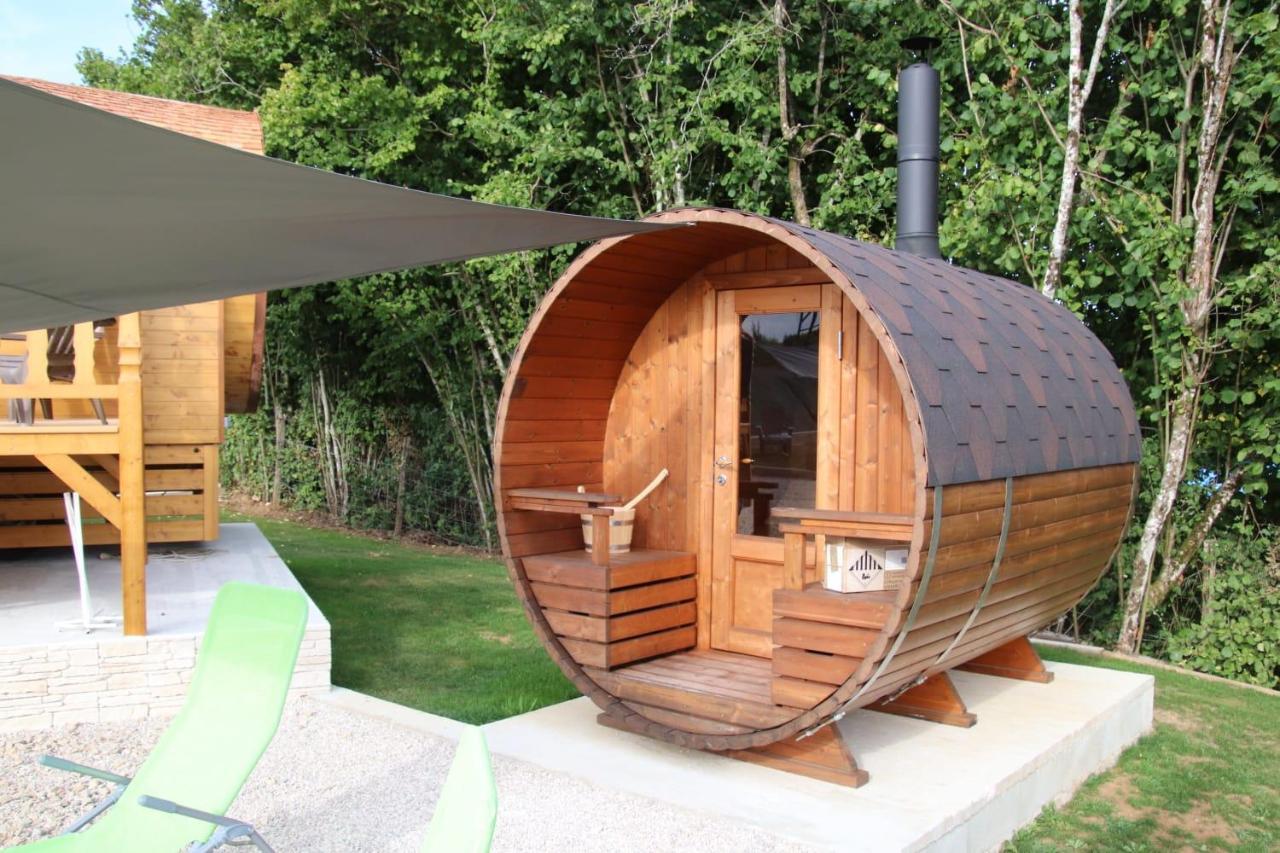 L'Insolite Jurassienne Dompierre-sur-Mont Exterior foto
